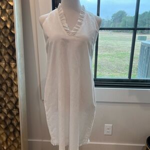 Elegant White Mini Dress